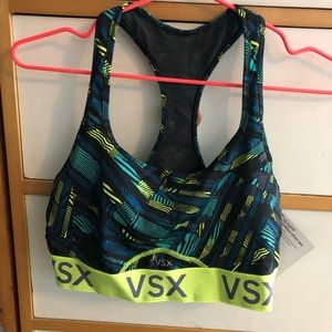 Victoria’s Secret Sport Player Racerback Bra Sz L